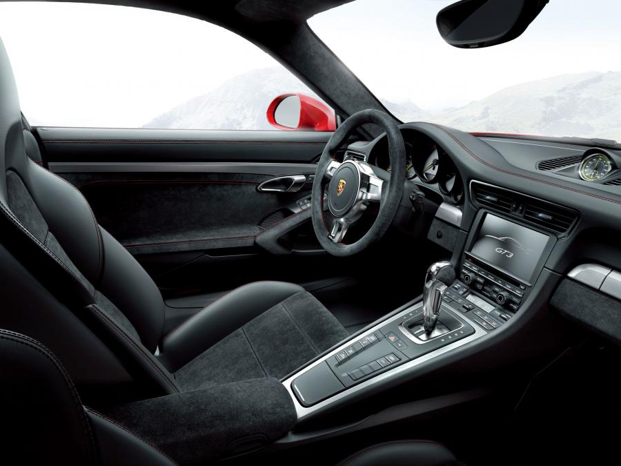  Porsche 911 GT3 2013 года  (фото 40 из 78)